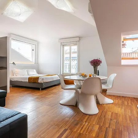 Portas Do Bairro Apartment Lisbon Exterior photo