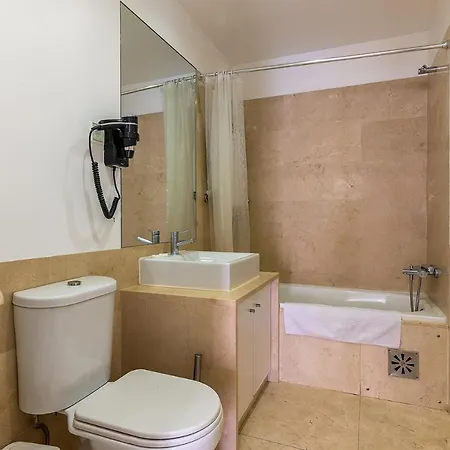 Portas Do Bairro Apartment Lisbon Exterior photo